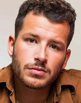 Tommy Tremblay as Molière