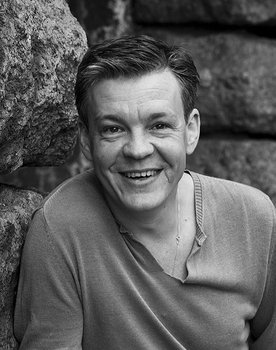 Nikolay Kochura as Kolyka