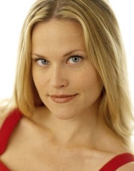 Dorie Barton as Beth Morgan