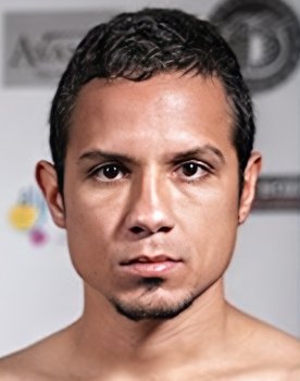 Natasha Jonas vs. Ivana Habazin