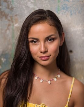 Vindy Krejčí as Míša