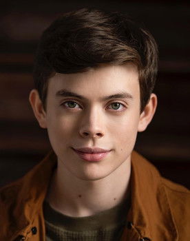 Jake Murphy as Dorsey