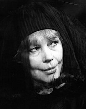 Tatiana Moukline as Maïa