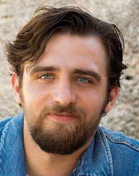 Χρήστος Γαβριηλίδης as Τάσος