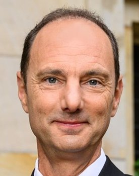 Thomas van Luyn as Himself