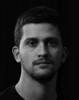 João Folharini as Spectator II