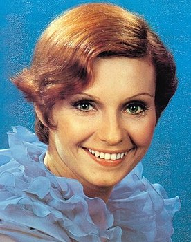 Norma Blum as Clarisse