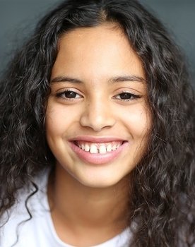 Jennaïa as Meryem