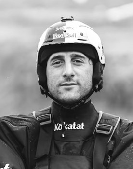 Aniol Serrasolses as 