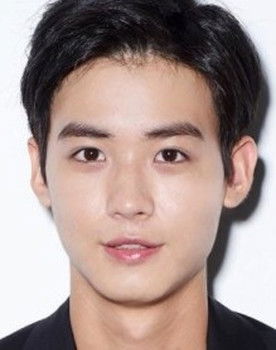 Choi Soo-han as Robin (Young)