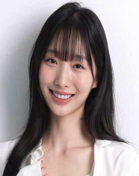 Lee Seung-ju as Won Yu-gyeong