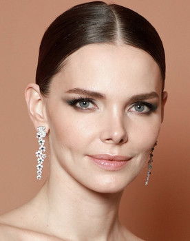 Elizaveta Boyarskaya as (voice)