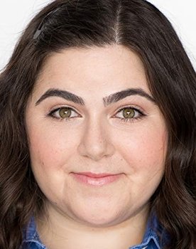 Marisa Baram as Lauren