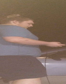 dylan johnson as wig mans hand double