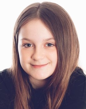 Emanuelle Gagné Néron as Jeune Lucile