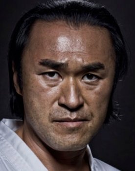 Mak Takano as Shinji Igarashi