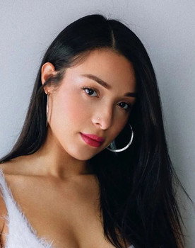 Ginette Claudette as Elianna