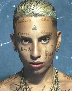 Neo Pistéa as Huevo