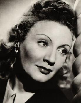 Mona Goya