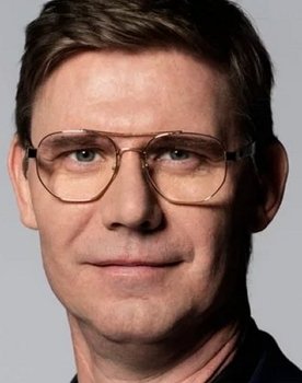 Peter Palshøj as 