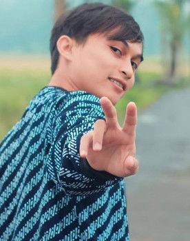 Rifqi Billar as Ilham