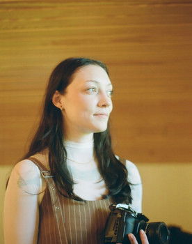 Emma Lunsford as Band Member #1