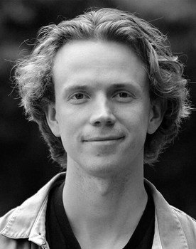 David Kløve Kjernlie as Frikk