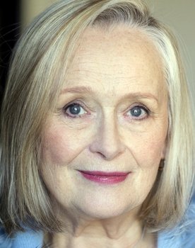 Martine Chevallier as Bonne Maman