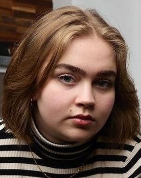 Roosmarijn Otten as Felice