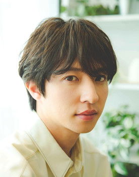 Arihiro Matsunaga as Daisuke Date