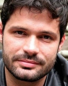 Thiago Picchi as Marcelo