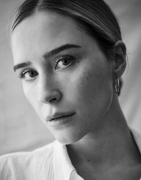 Jeanne Cournoyer as Marilou