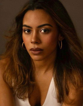 Rocky Perez as Daisy