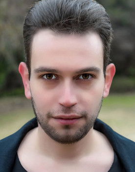 Γιάννης Διακονικόλας