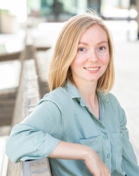 Karoline Viktoria Sletteng Garvang as Sigrid Hodne