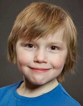 Gleb Belogortsev as Kolenka
