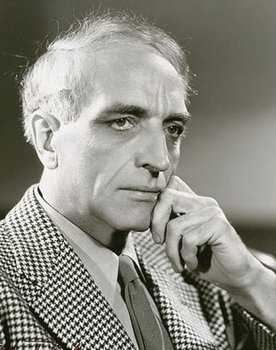 Fritz Leiber as Dr. Bailey