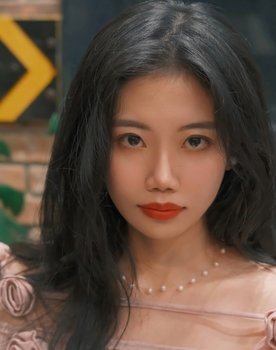 Li Shimeng as Xiao Luo (voice)