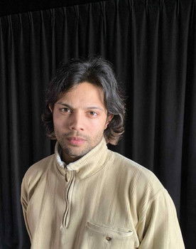 John Paul Kärreberg as Elev