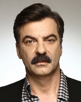 Βασίλης Καραγιώργος