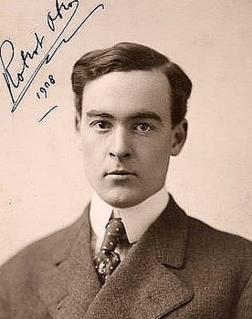 Robert Ober as Henry Thayer