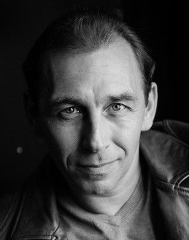 Сергей Ющук as капитан НКВД