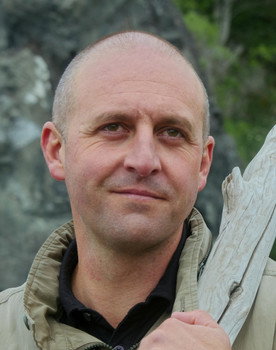 Tyler Pochop as Man in the Box