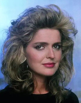 Karen Cellini as Lis Mason