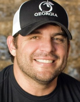 Rhett Akins as Tom Sawyer (voice)