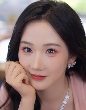 Zhang Jinyi as Jiang Yunxi