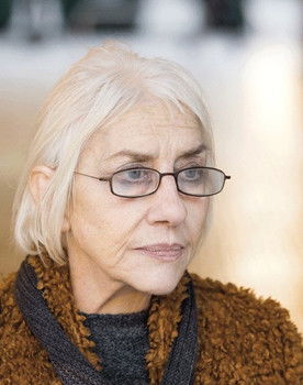 Mirentxu Loyarte as Herself