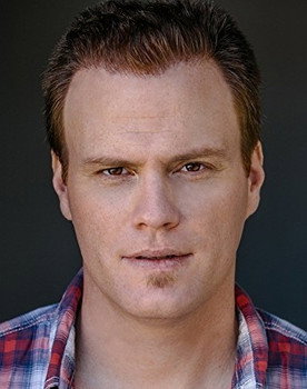 Matt McTighe as Irish Druglord