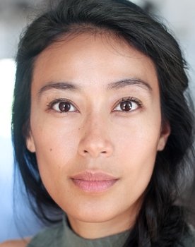 Julianna Kurokawa as MU/TH/UR (Voice)