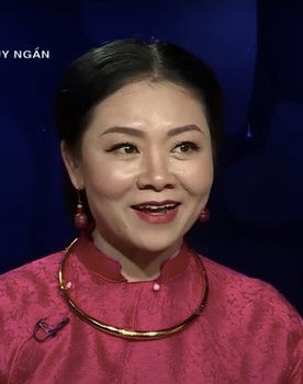 Thúy Ngần as Nurse